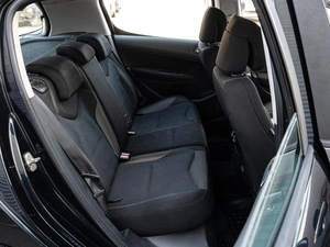 Хетчбэк Peugeot 308 2008 года, 395000 рублей, Краснодар