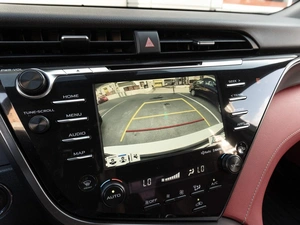 Седан Toyota Camry 2018 года, 2499000 рублей, Саратов