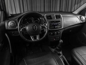 Седан Renault Logan 2019 года, 920000 рублей, Тюмень