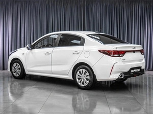 Седан Kia Rio 2021 года, 1389000 рублей, Тюмень