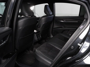Седан Toyota Camry 2025 года, 3766000 рублей, Красный Пахарь