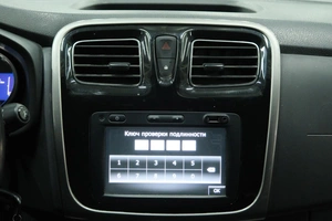 Хетчбэк Renault Sandero Stepway 2017 года, 1039000 рублей, Омск