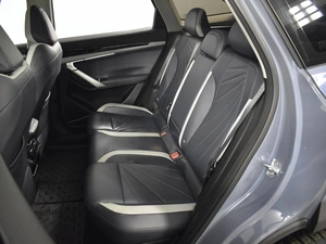 Внедорожник Geely Atlas 2023 года, 2693100 рублей, Казань