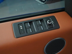 Внедорожник Land Rover Range Rover Sport 2015 года, 3999777 рублей, Москва