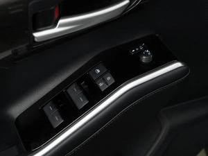 Внедорожник Toyota Highlander 2025 года, 5839050 рублей, Москва