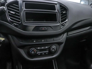 Седан ВАЗ (LADA) Vesta 2017 года, 799000 рублей, Красноярск