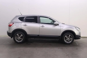 Внедорожник Nissan Qashqai 2012 года, 990000 рублей, Брянск