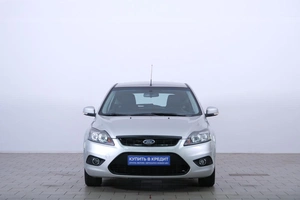 Хетчбэк Ford Focus 2010 года, 799000 рублей, Омск