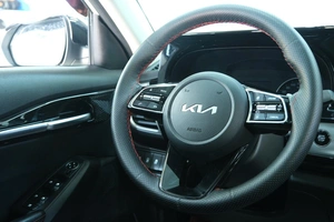 Внедорожник Kia KX3 2021 года, 2209000 рублей, Омск