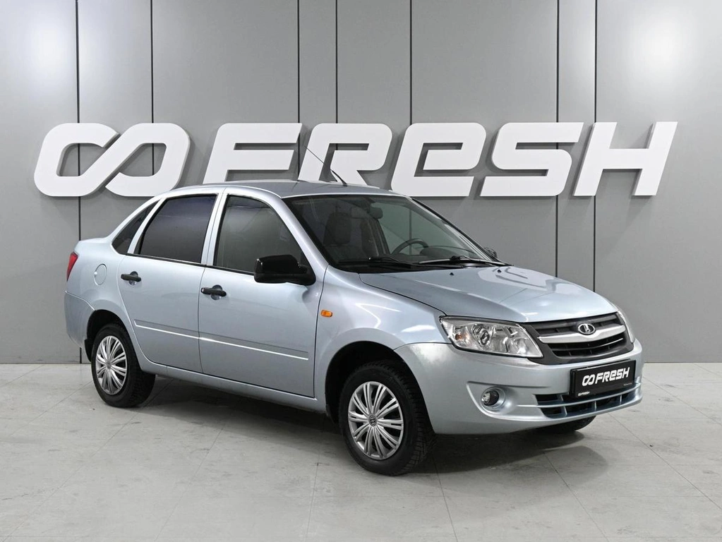 Седан ВАЗ (LADA) Granta 2014 года, 550000 рублей, Аксай