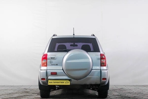 Внедорожник Toyota RAV4 2004 года, 979000 рублей, Кемерово