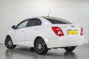 Седан Chevrolet Aveo 2013 года, 719000 рублей, Челябинск