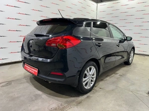 Хетчбэк Kia Ceed 2014 года, 1090000 рублей, Красноярск