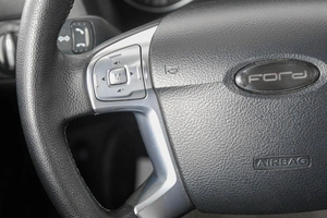 Седан Ford Mondeo 2013 года, 949000 рублей, Кемерово