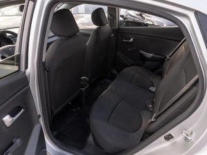 Седан Kia Rio 2016 года, 739000 рублей, Саратов