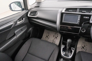 Хетчбэк Honda Fit 2019 года, 1359000 рублей, Красноярск