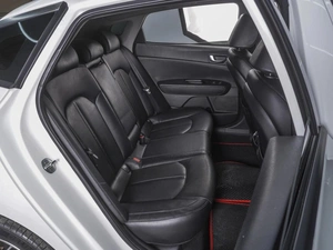 Седан Kia Optima 2018 года, 1450000 рублей, Ростов-на-Дону