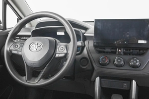 Внедорожник Toyota Corolla Cross 2024 года, 2949000 рублей, Кемерово