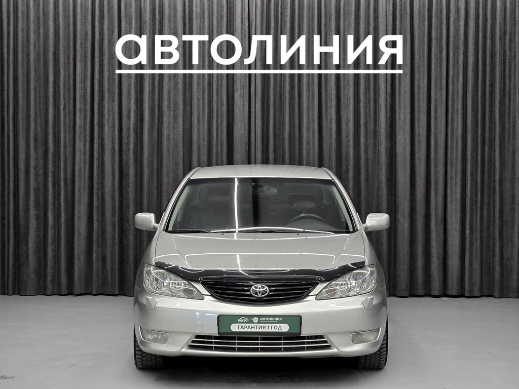 Седан Toyota Camry 2005 года, 840000 рублей, Красноярск
