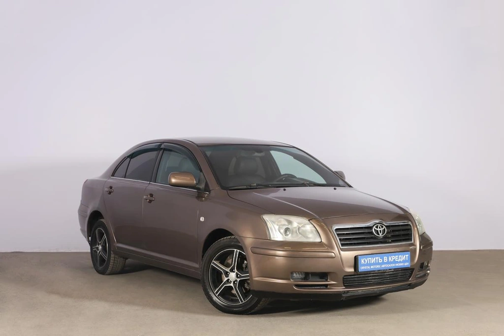 Седан Toyota Avensis 2004 года, 699000 рублей, Новосибирск