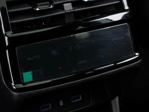 Внедорожник Geely Monjaro 2024 года, 3120000 рублей, Краснодар