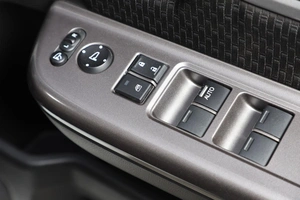 Минивэн Honda Stepwgn Spada 2019 года, 2489000 рублей, Новосибирск