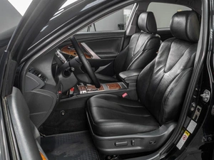 Седан Toyota Camry 2010 года, 1329000 рублей, Тюмень