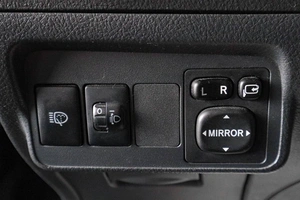 Седан Toyota Corolla 2011 года, 1269000 рублей, Тюмень