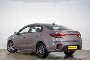 Седан Kia Rio 2019 года, 1399000 рублей, Оренбург