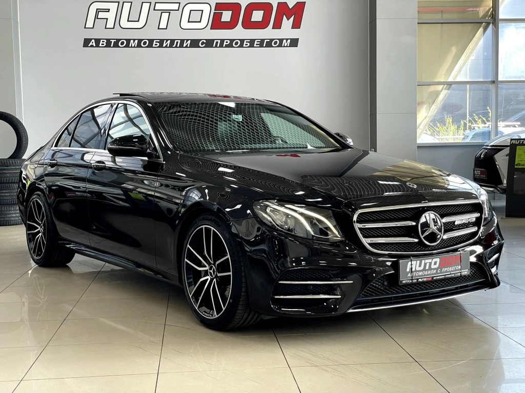 Седан Mercedes-benz E-класс 2018 года, 3187000 рублей, Солонцы