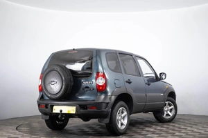 Внедорожник Chevrolet Niva 2012 года, 529000 рублей, Пермь