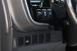 Внедорожник Mitsubishi Outlander 2016 года, 1699000 рублей, Омск