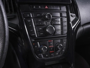 Хетчбэк Opel Astra 2014 года, 849000 рублей, Ростов-на-Дону