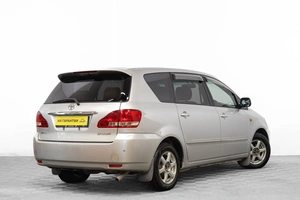 Минивэн Toyota Ipsum 2002 года, 699000 рублей, Барнаул