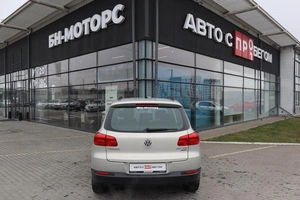 Внедорожник Volkswagen Tiguan 2013 года, 1470000 рублей, Мирное