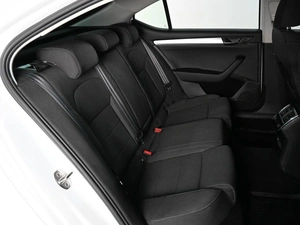 Лифтбек Skoda Superb 2019 года, 1999000 рублей, Аксай