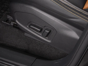 Внедорожник FAW Bestune T77 2023 года, 1998000 рублей, Красный Пахарь