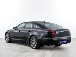Седан Jaguar XJ 2014 года, 2669900 рублей, Москва