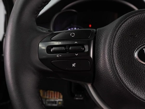 Хетчбэк Kia Rio X-Line 2018 года, 1449000 рублей, Воронеж