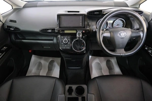 Минивэн Toyota Wish 2012 года, 1469000 рублей, Омск