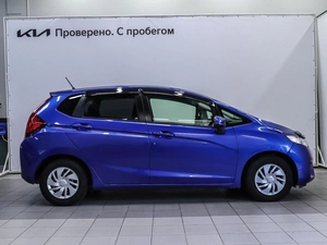 Хетчбэк Honda Fit 2013 года, 990000 рублей, Красноярск