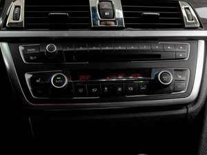 Седан BMW 3 серия 2012 года, 2039000 рублей, Тюмень