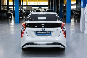 Лифтбек Toyota Prius 2016 года, 1688000 рублей, Солонцы