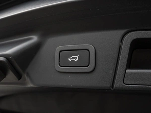 Внедорожник Land Rover Range Rover Velar 2017 года, 3850000 рублей, Краснодар