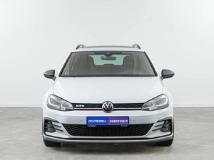Универсал Volkswagen Golf 2018 года, 1993097 рублей, Москва