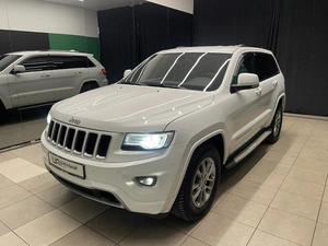 Внедорожник Jeep Grand Cherokee 2014 года, 2450000 рублей, Красноярск