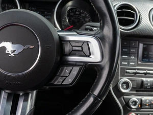 Кабриолет Ford Mustang 2017 года, 2599000 рублей, Краснодар