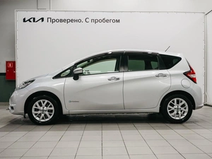 Хетчбэк Nissan Note 2018 года, 1050000 рублей, Красноярск