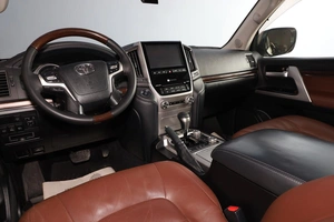 Внедорожник Toyota Land Cruiser 2016 года, 6009000 рублей, Новосибирск