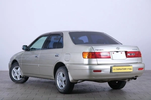 Седан Toyota Corona Premio 2001 года, 489000 рублей, Омск